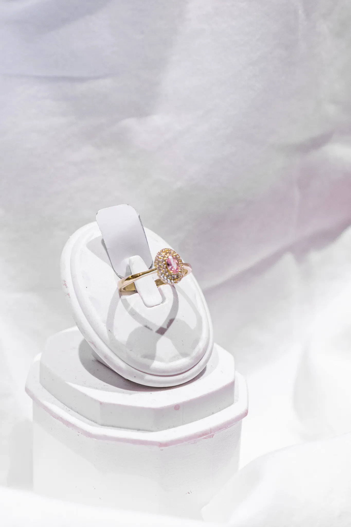 Bague halo saphir rose