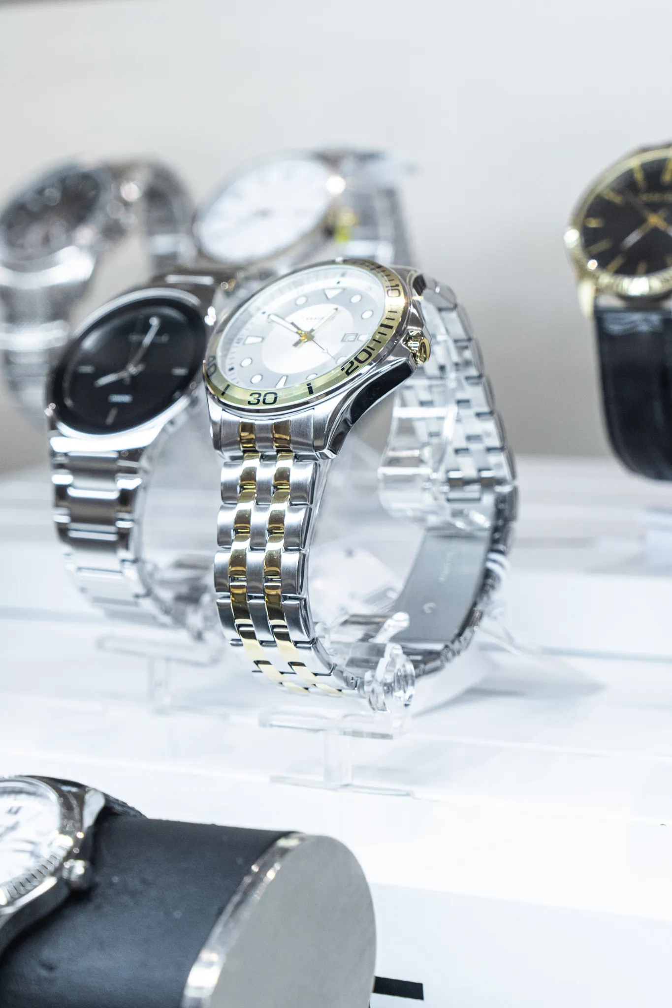 Montres deux tons